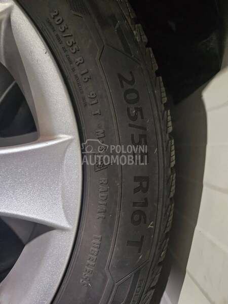 Barum 205/55 R16 Zimska