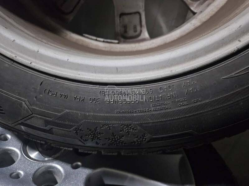 Barum 205/55 R16 Zimska