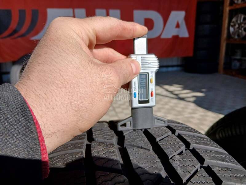 Continental 205/55 R16 Zimska