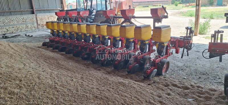 Matermacc Vise komada