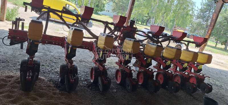 Matermacc Vise komada