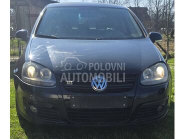 Volkswagen Golf 5 -  kompletan auto u delovima