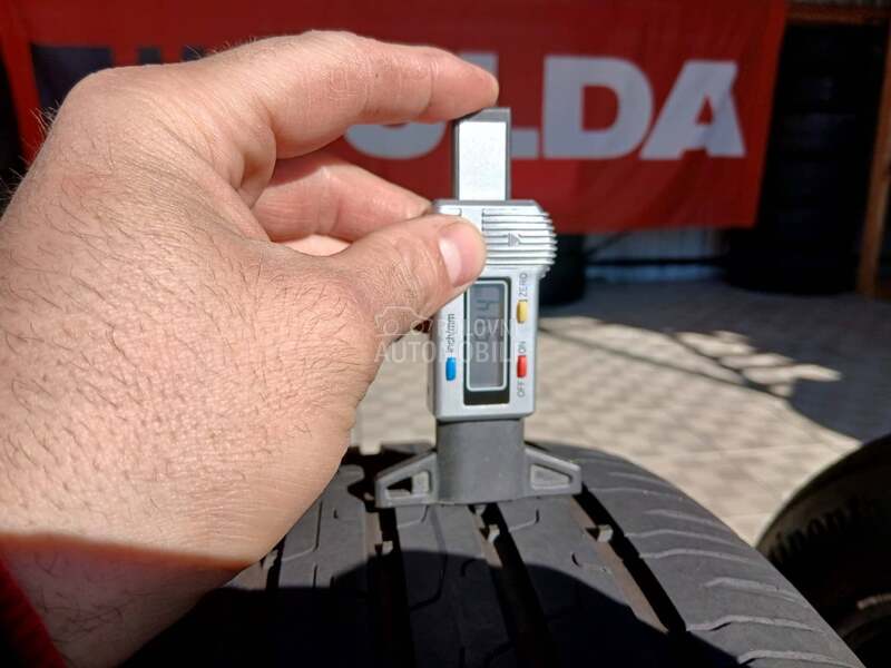 Continental 205/55 R17 Letnja