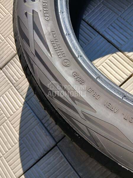 Continental 205/55 R17 Letnja