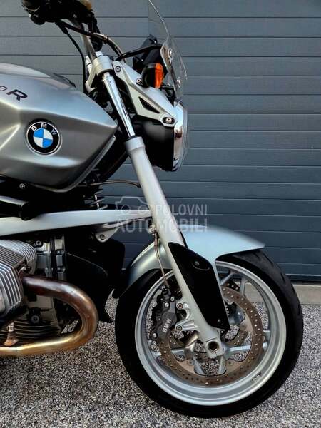 BMW R1200R