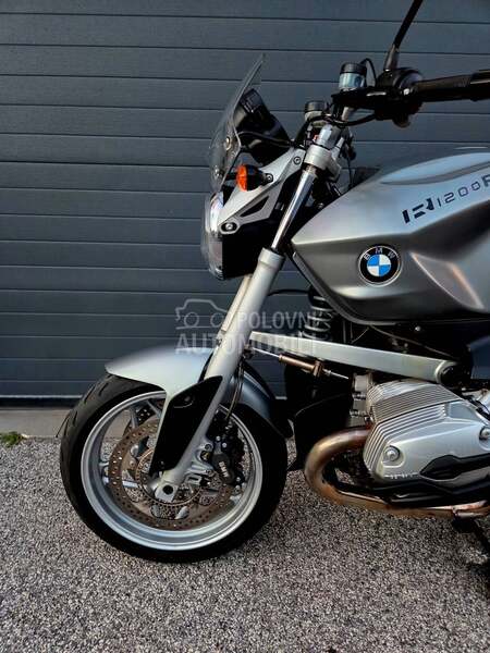 BMW R1200R