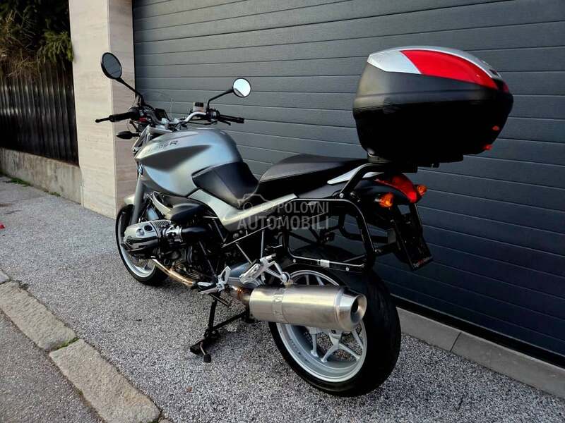 BMW R1200R