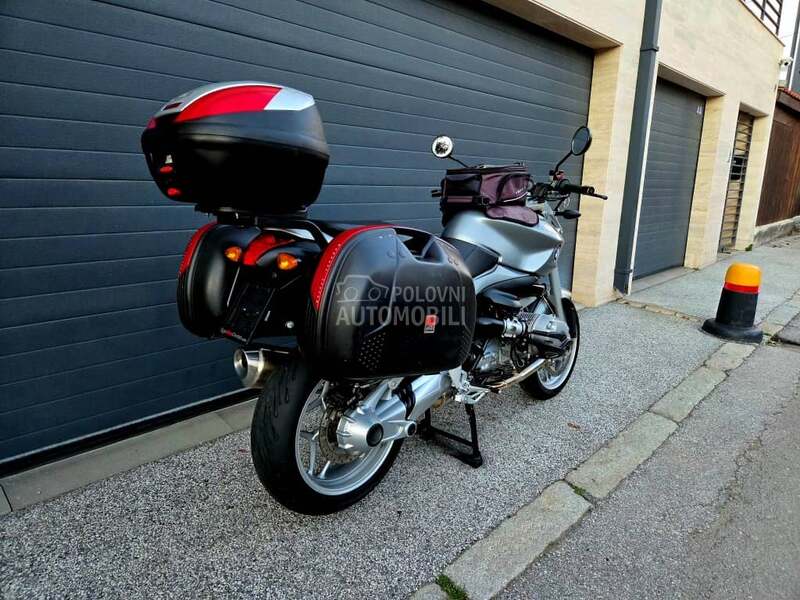 BMW R1200R