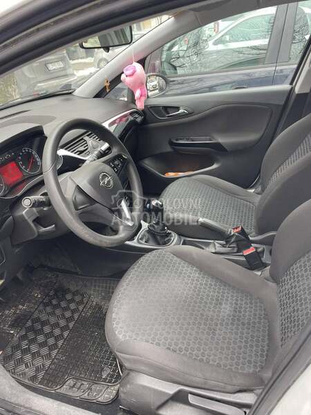 Opel Corsa E 
