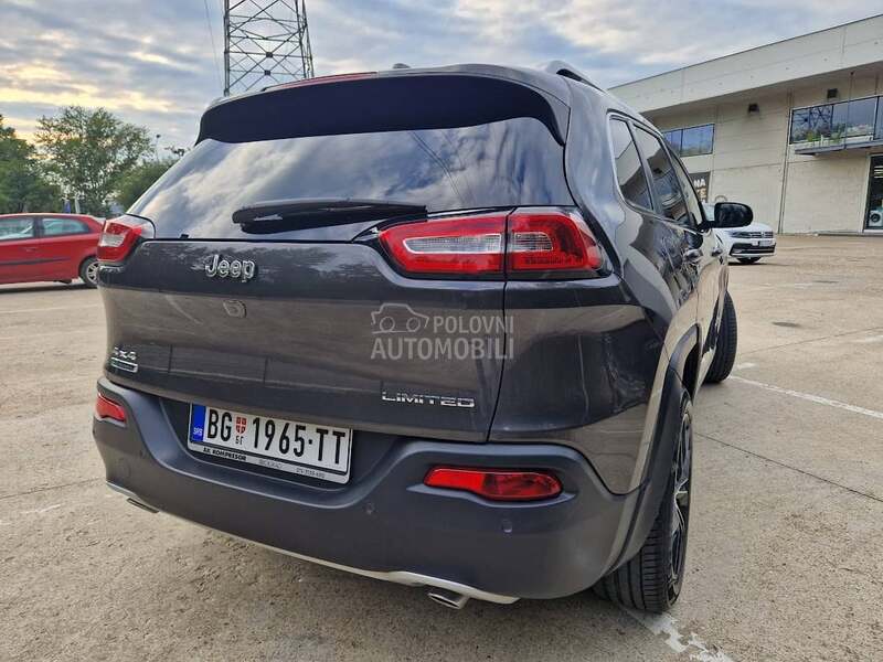 Jeep Cherokee 2.0