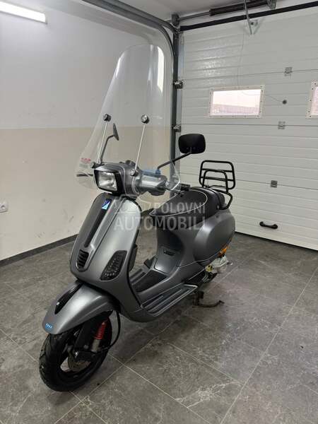 Piaggio VESPA LX50
