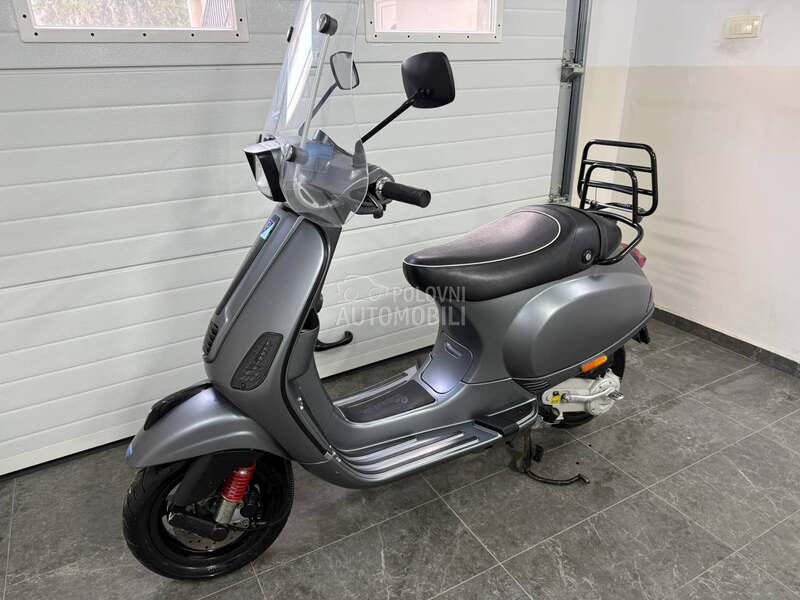 Piaggio VESPA LX50