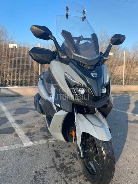 Sym Cruisym 300
