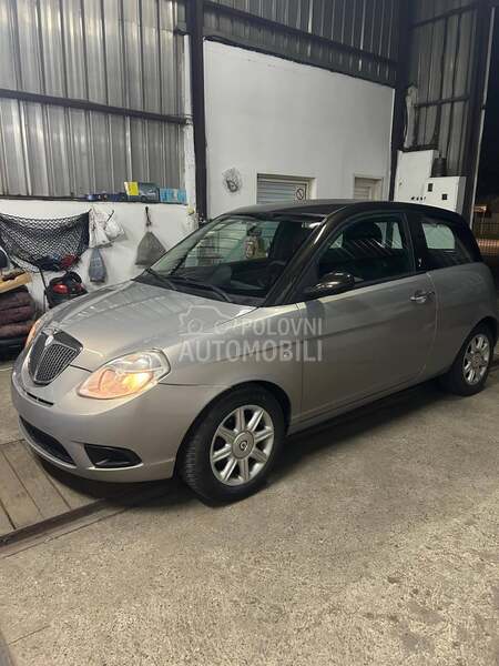 Lancia Ypsilon 1.3mjet