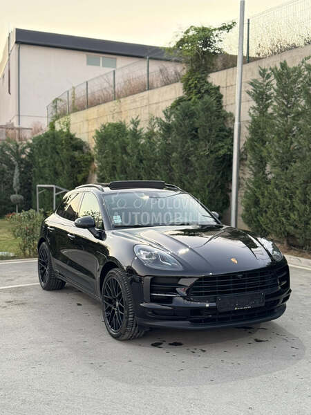 Porsche Macan 