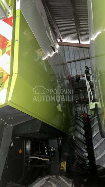 Claas Lexion 440