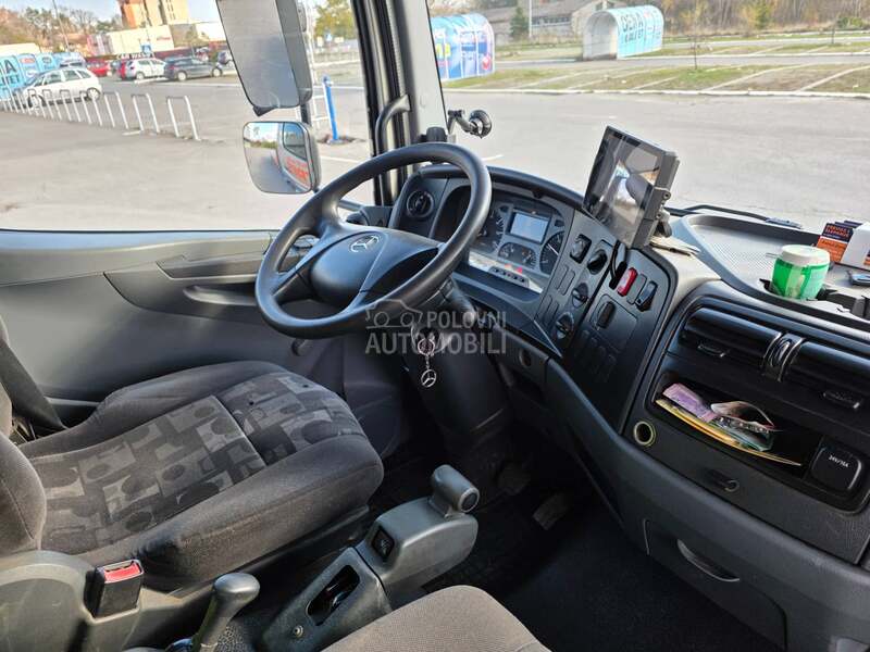 Mercedes Benz ATEGO 818