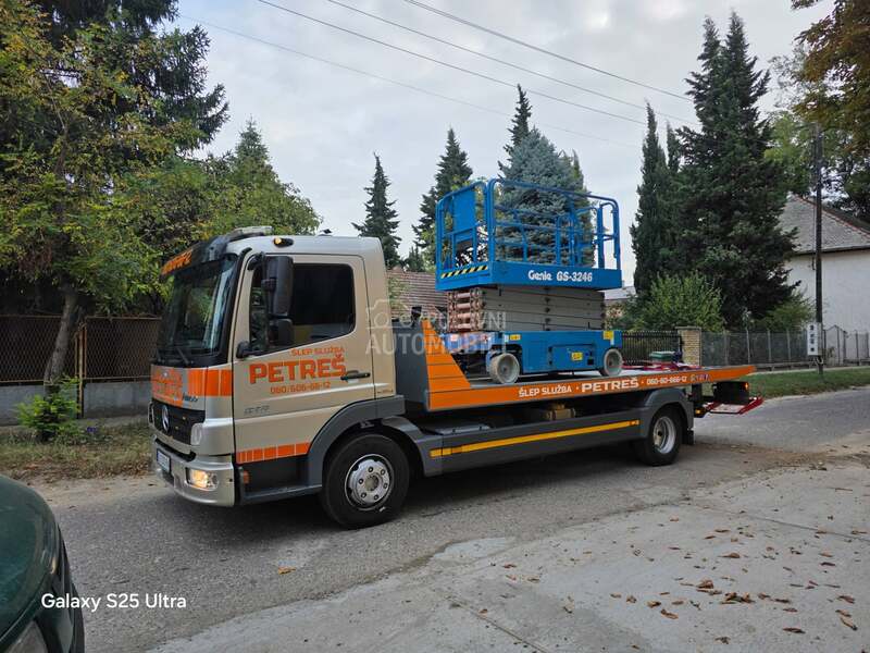 Mercedes Benz ATEGO 818