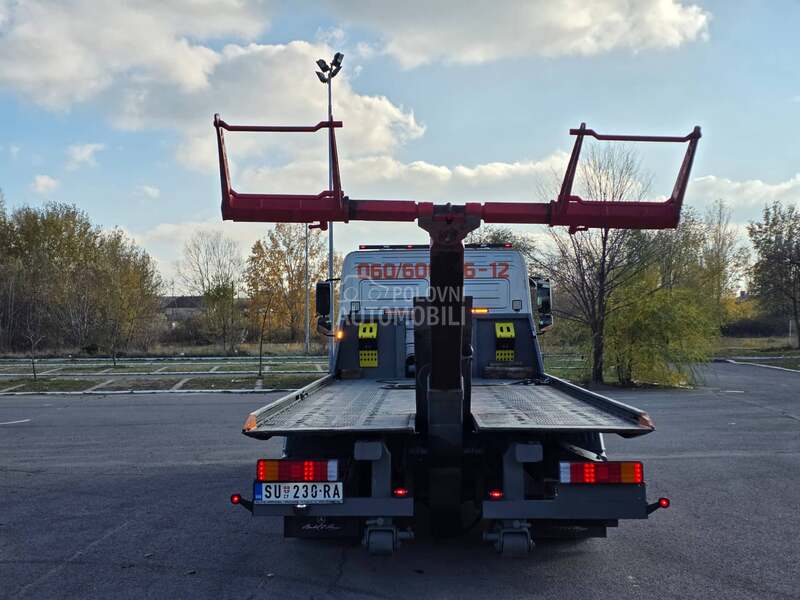 Mercedes Benz ATEGO 818