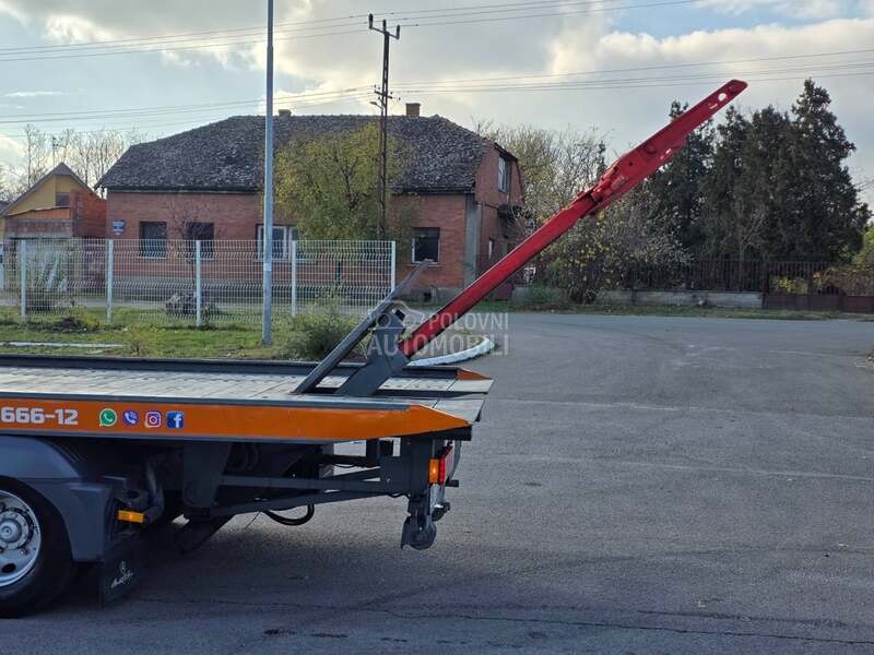 Mercedes Benz ATEGO 818