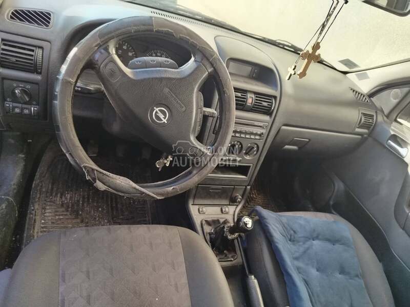 Opel Astra G 