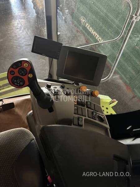 Claas Lexion 750