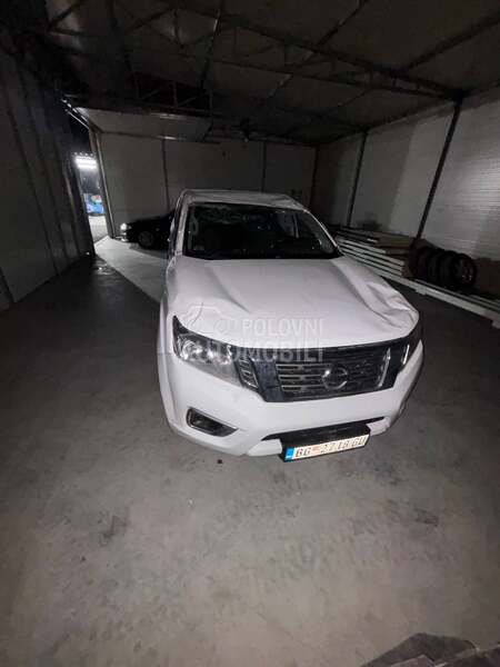 Nissan Navara 