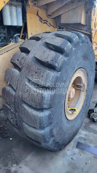Gume za Volvo L180G