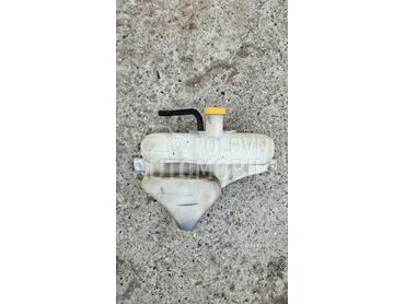 Posuda rashladne tecnosti za Mazda 6