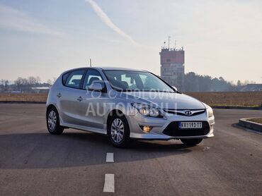 Hyundai i30 1.6CRDI reg god dana