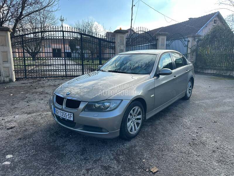 BMW 318 