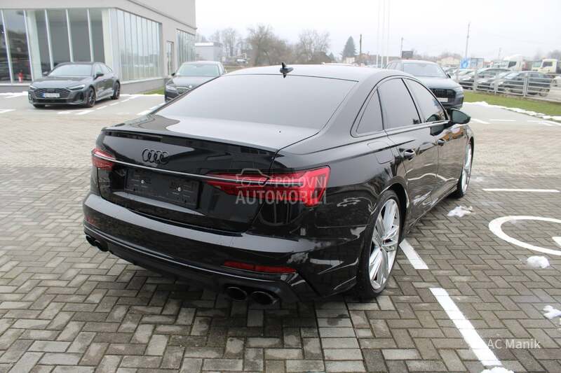 Audi S6 TDI quattro