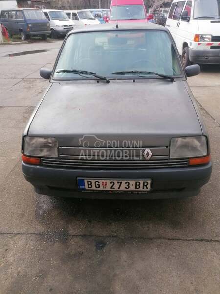 Renault R 5 