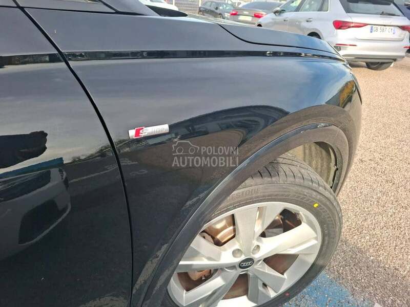 Audi Q4 e-tron E-TRON 204CH SLINE