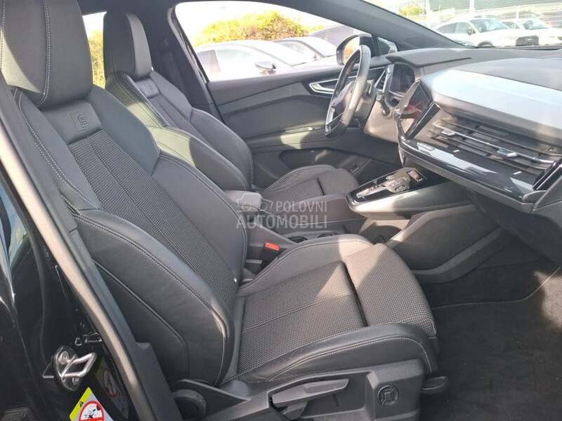 Audi Q4 e-tron E-TRON 204CH SLINE