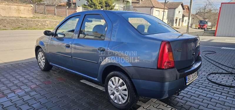 Dacia Logan 