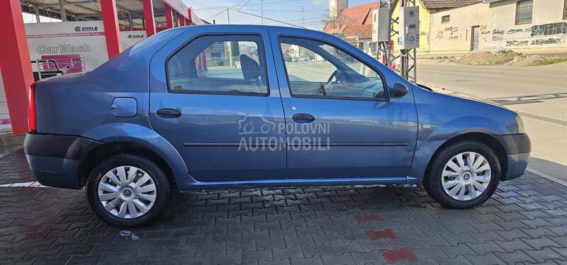 Dacia Logan 