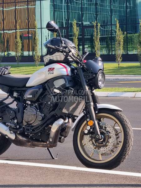 Yamaha XSR 700 XTribute