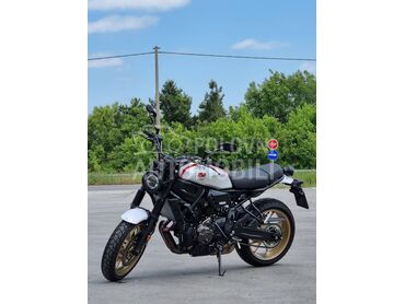 Yamaha XSR 700 XTribute