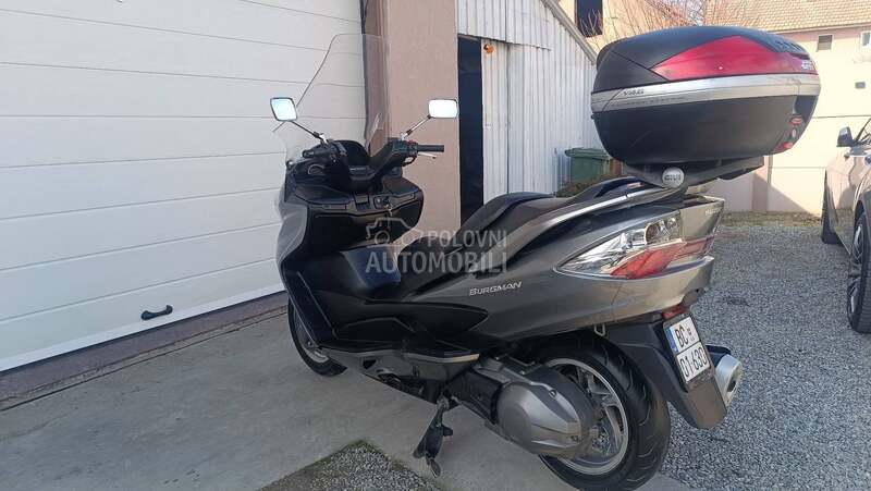 Suzuki burgman
