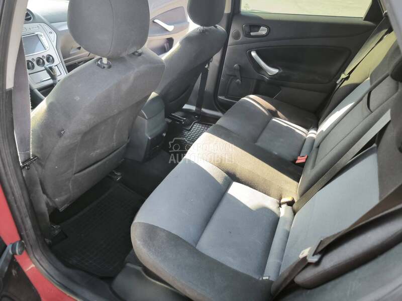 Ford Mondeo 