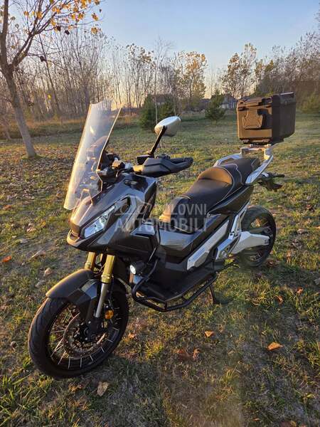 Honda Xadv750