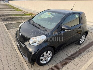 Toyota iQ 1.0 Matik