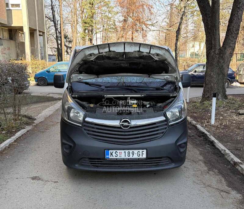 Opel Vivaro 