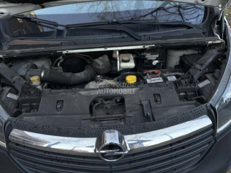 Opel Vivaro 