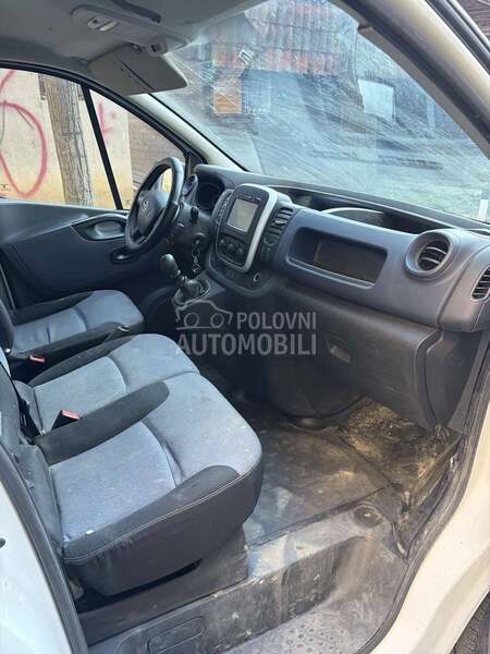 Opel Vivaro 