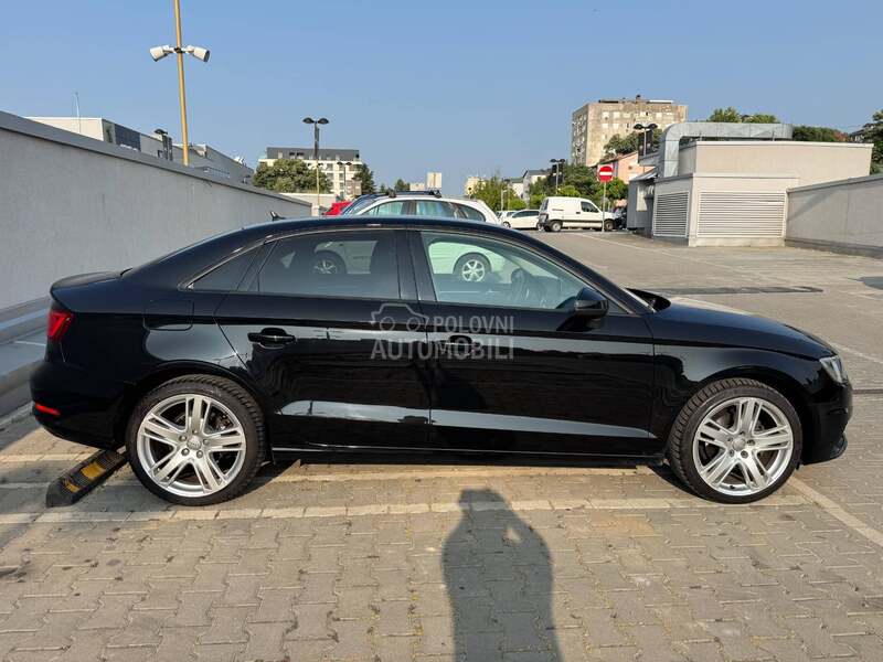 Audi A3 2.0TDI S-Tron Matrix