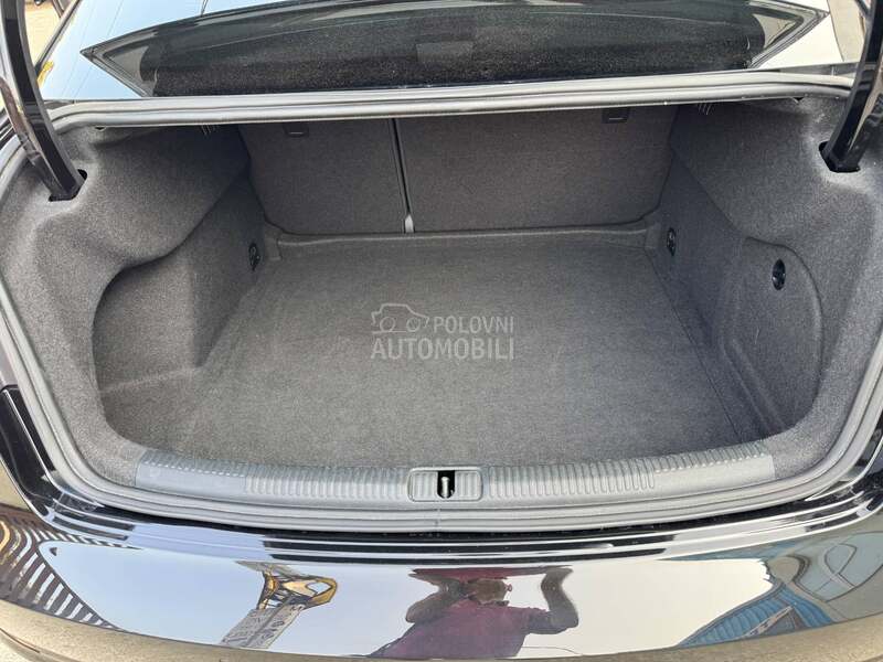 Audi A3 2.0TDI S-Tron Matrix