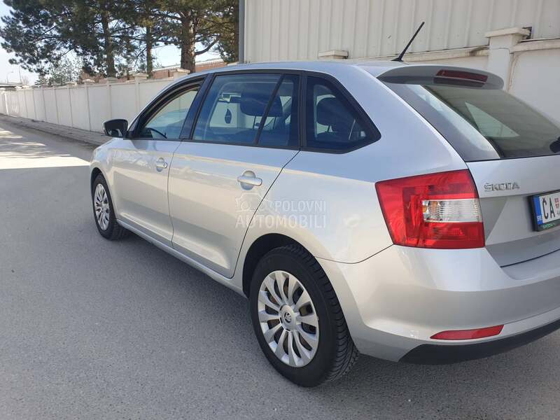 Škoda Rapid 