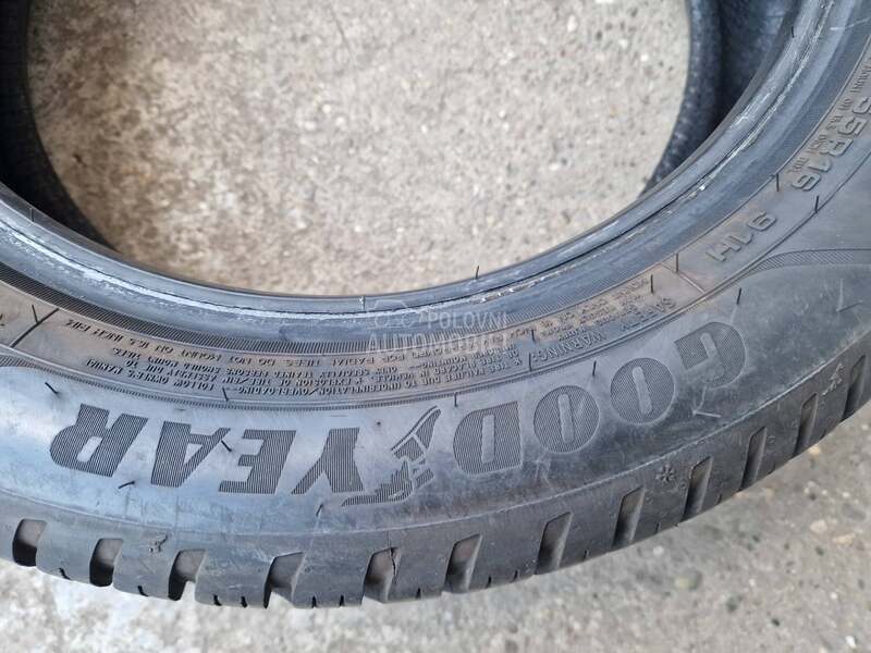 Goodyear 195/55 R16 Sve sezone